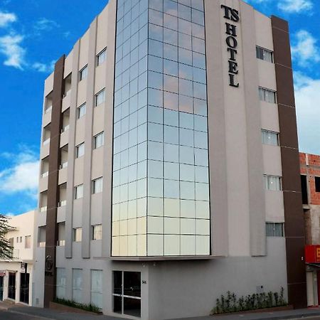 Porteirinha Ts Hotel מראה חיצוני תמונה