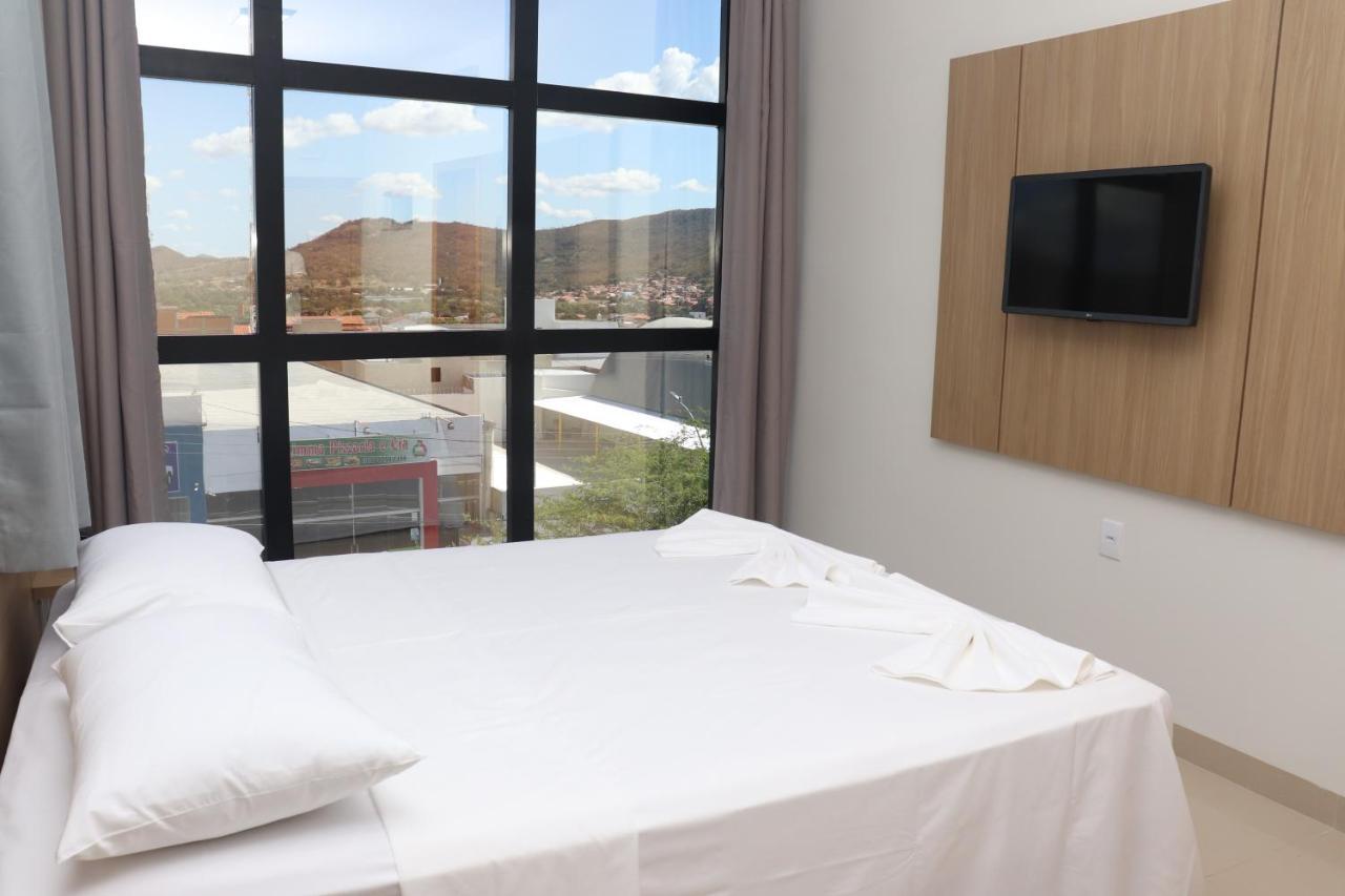 Porteirinha Ts Hotel מראה חיצוני תמונה
