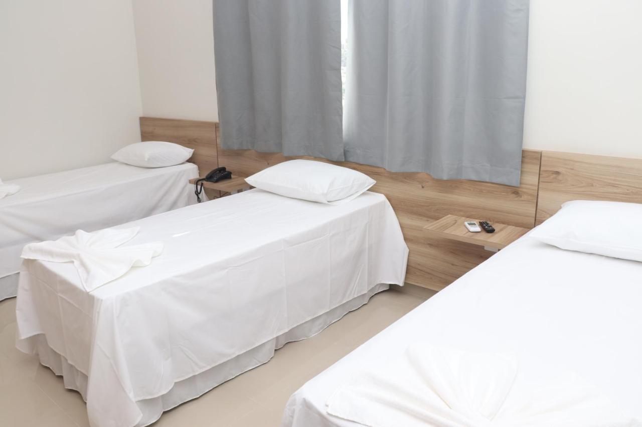 Porteirinha Ts Hotel מראה חיצוני תמונה